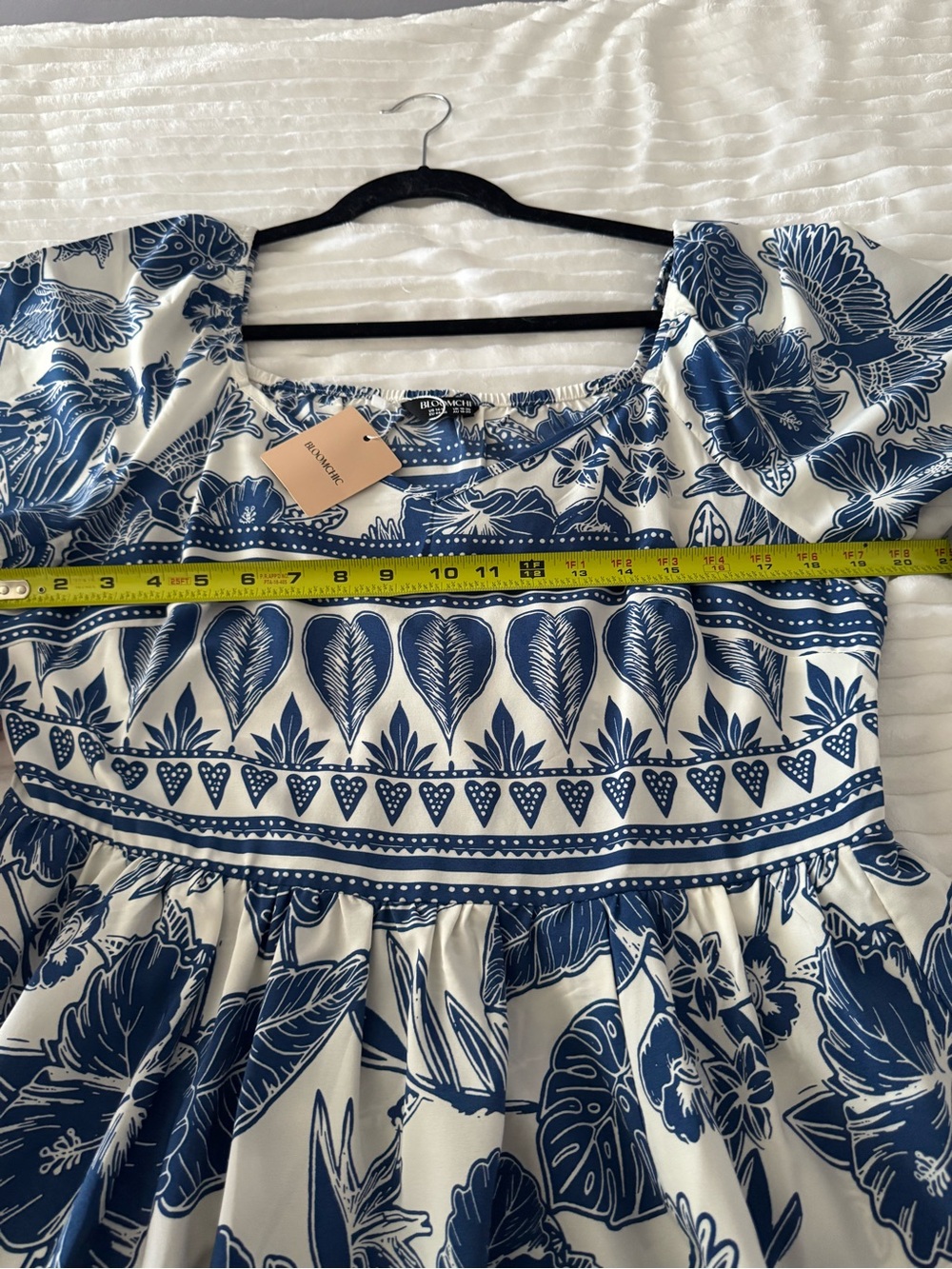 Women’s Tropical Blue and White Floral Fit-and-Flare Dress (With Pockets!) - Picture 3 of 7